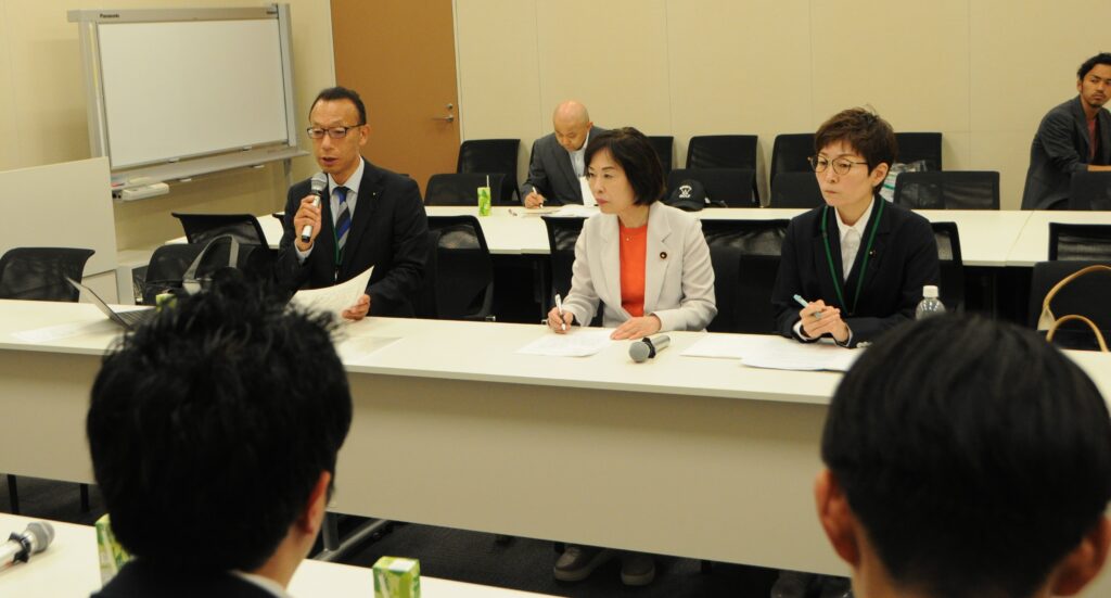 【中東情勢の暮らしへの影響】 緊急の対策を求めて山梨県と政府に続けて要請 - 名取泰 公式ホームページ DSC 0789_名取やすし